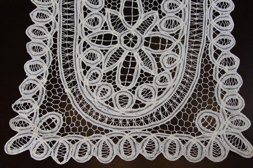 Tovaglietta cotone fatta - , a