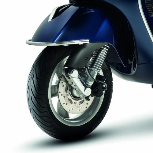602890m piaggio paraurti - 602890m,