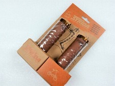 Impugnatura in pelle Strida