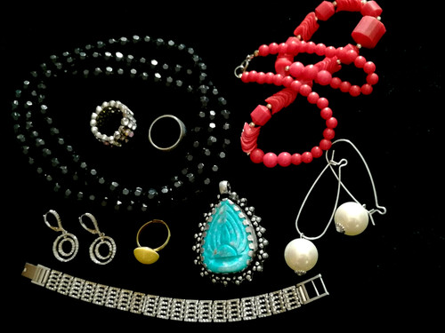 Lotto bigiotteria anelli - lotto,