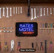 Targa da parete in metallo