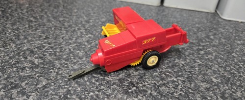 Britains farm new holland - farm, 377