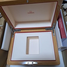 Omega autentico legno laccato