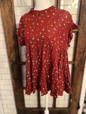 Big hit red floral top Size
