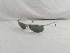 Occhiali da sole vintage