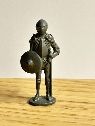 Soldatini kinder metallo - kinder,