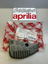 1 repose pied passager gauche