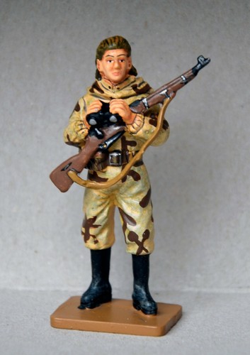 Red army sniper girl - red,