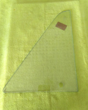 VETRO CRISTALLO GIREVOLE DEFLETTORE ANTERIORE DESTRO = SINISTRO FIAT 1100 D