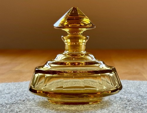 Flacone vetro art deco - in,