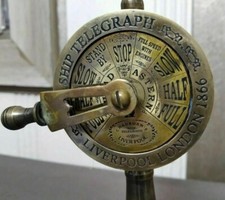 Bellissima antica nave ottone