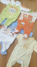 Blocco Abbigliamento Vestiti Bimbo 0 - 9 Mesi - Seconda mano -N 8