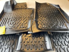 Tappetini in gomma originali