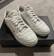 Sneakers Prada bianche taglia