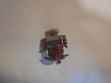 distinctive carabinieri brooch