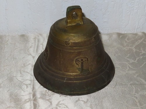 Antico campana con ihs - campana,