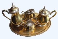 SERVIZIO DA TE IN PELTRO