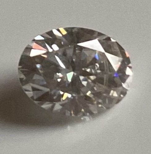 Moissanite ovale 7x9 - moissanite,