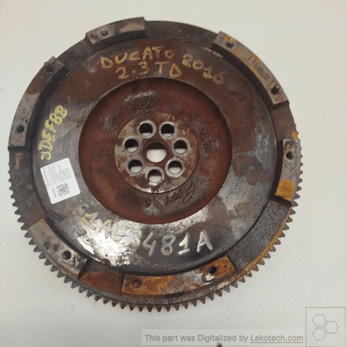Volano motore con - , corona