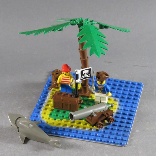 Lego pirates shipwreck - pirates,