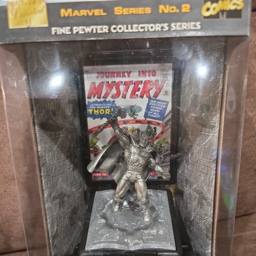 Serie marvel 2 statuine - n.,