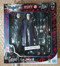 Medicom Giocattolo MAFEX 051 Il Joker ver. Modellino Batman Il Cavaliere Oscuro 2.0 DC