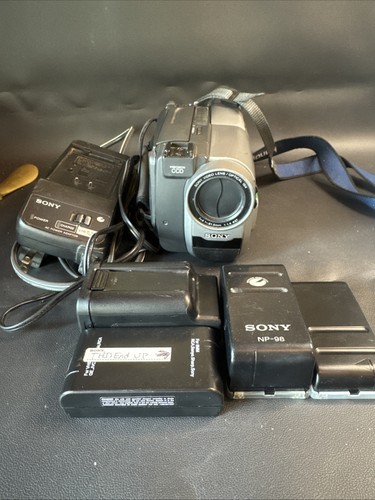 Sony handycam ccd trv32 8mm - sony,