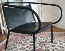 Elegante poltrona Hung-Ming