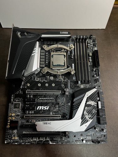 Carte mère msi mpg z390 - mère,