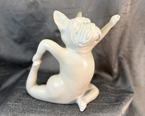 Statua posa bulldog - posa,