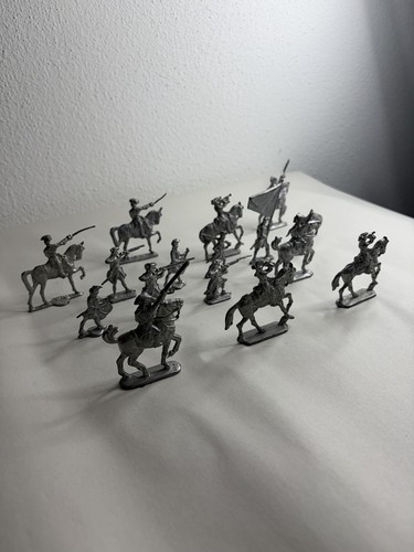 Set soldatini statuine - , in