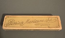 Antico set manicure persiano Floridine Mfg Co NY con tavole e lattine smeriglio