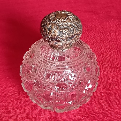 Antica bottiglia profumo a - antica,