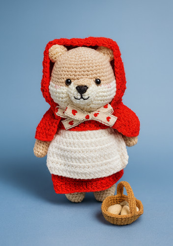 Bambola amigurumi fatta mano - fatta,