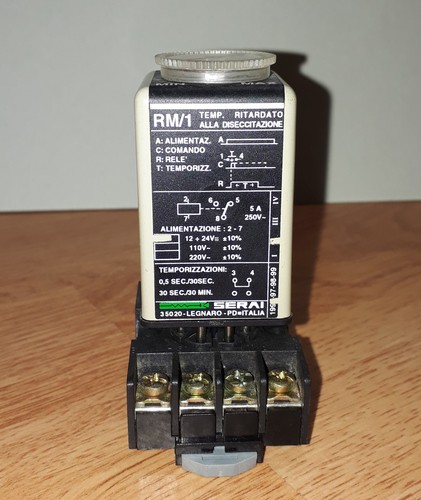 Temporizzatore ritardato alla - ritardato,