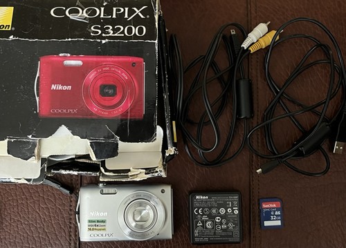 Nikon coolpix s3200 - nikon,