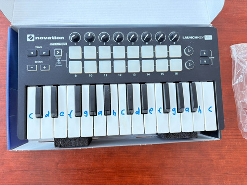 Novation launchkey mini mk2 - novation,