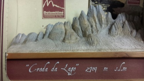Dolomiti modellino mano - a,