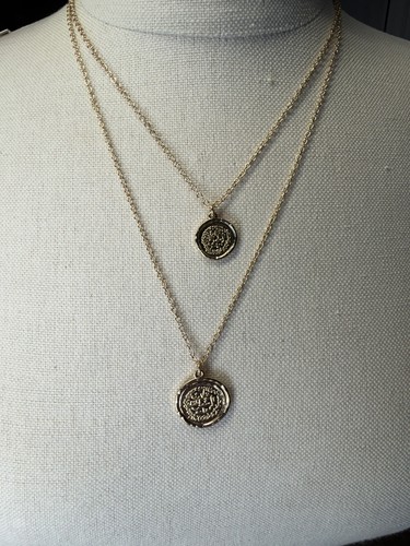 Collana con ciondolo ambra