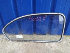 FINESTRINO POSTERIORE DESTRO /