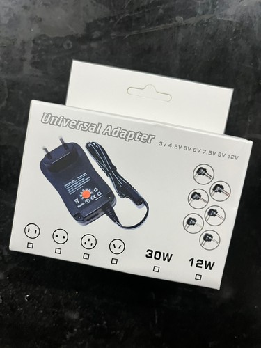 Alimentatore universale - alimentatore,