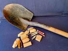 Pala Americana US Army ww2 + Fusibili da Mezzo e Matariale Medico - Willys