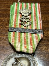 MEDAGLIA GUERRA ITALO-AUSTRIACA  CON SPILLA REGI FERROVIERI BARRETTA 1918
