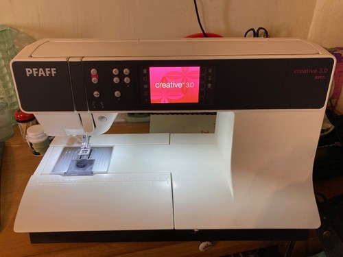 Pfaff creative premier - premier, 2