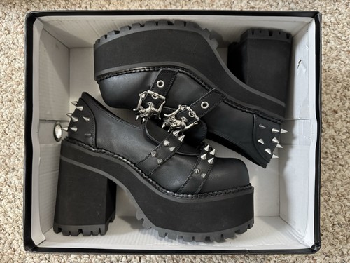 Demonia assault donna - demonia,