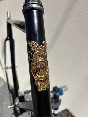 Cadre vélo ancien - cadre, griffon