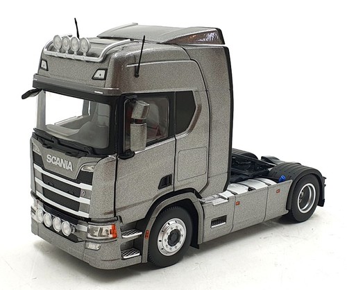 Marge models scala 32 - marge,