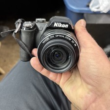 NIKON COOLPIX P90 FOTOCAMERA DIGITALE FUNZIONANTE 12,1 MEGAPIXEL ZOOM 24X PULITA