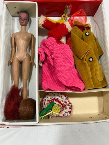Barbie regina della moda 1958