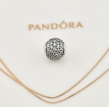 Charm Pandora Essenza